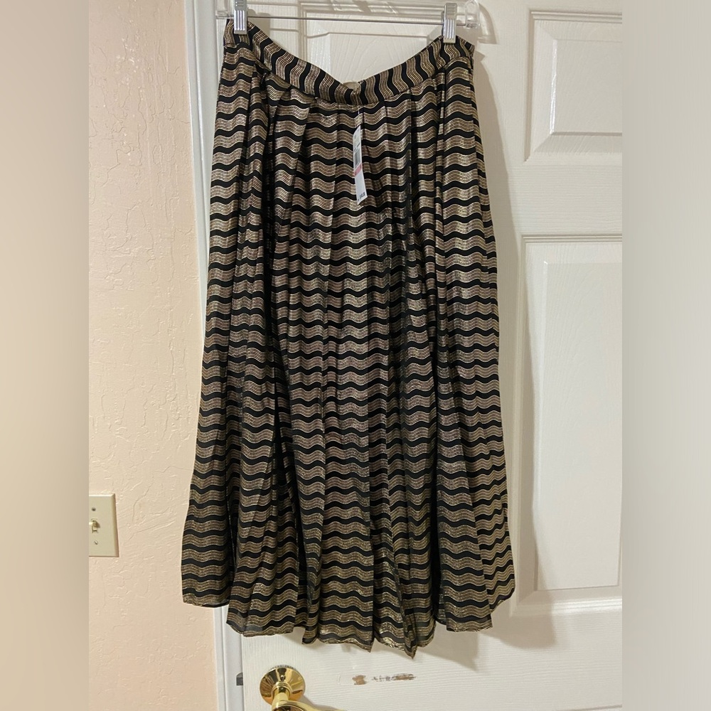 MICHAEL Michael Kors | Wavy-Striped Metallic Gold Skirt | Gold Size 10